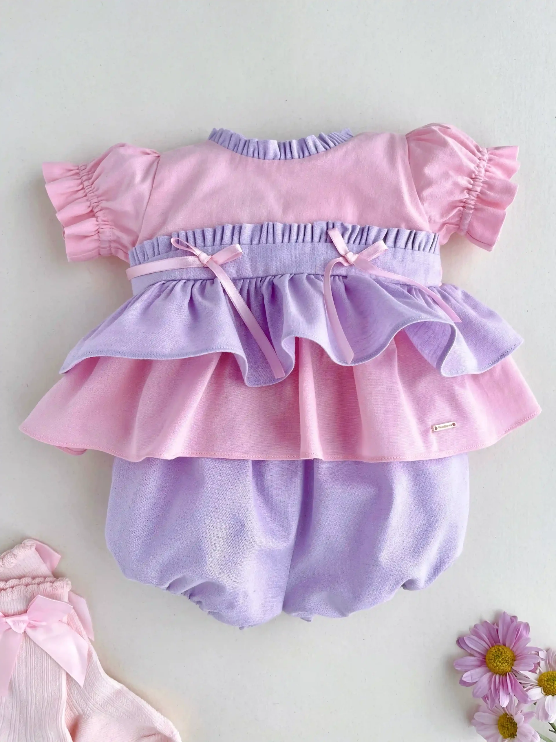 Conjunto rosa y lila para bebé niña