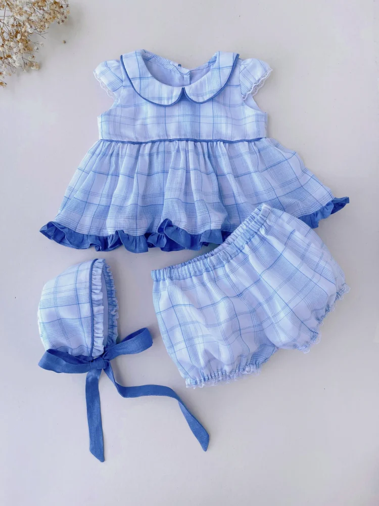 Conjunto bebé azul con blusa cuello bebé y cubrepañal en lino algodón