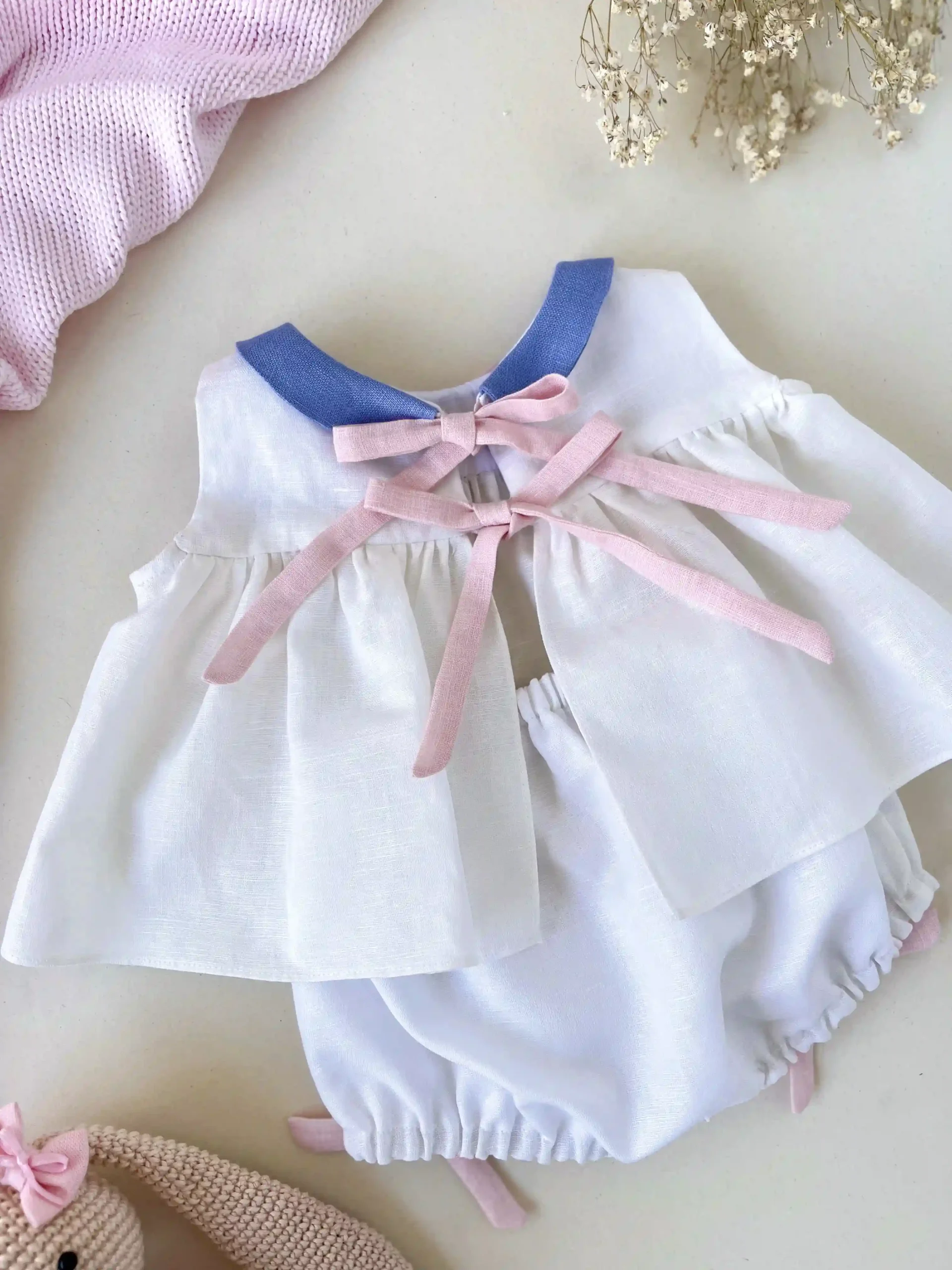 Conjunto en lino blanco perla para bebé niña - Imagen 2